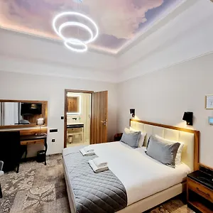 Sky 4* Kraków
