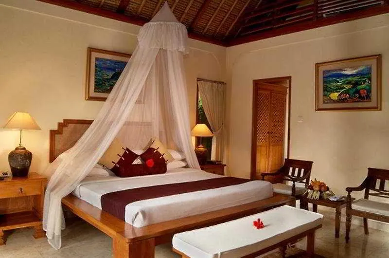 Ubud Village Hotel