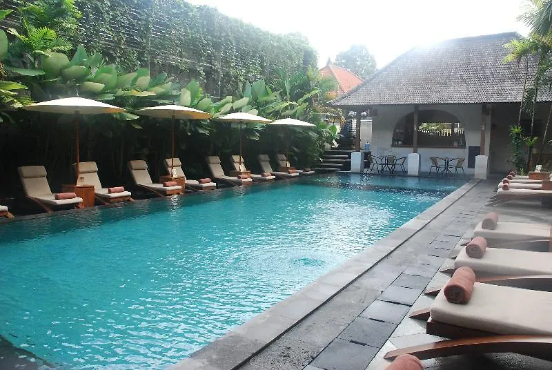 Ubud Village Hotel