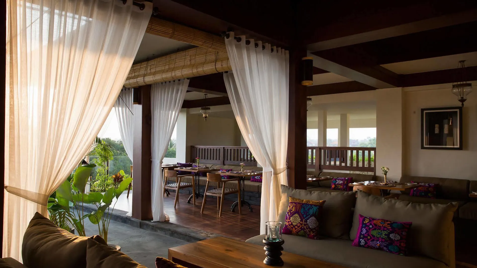 Ubud Village Hotel