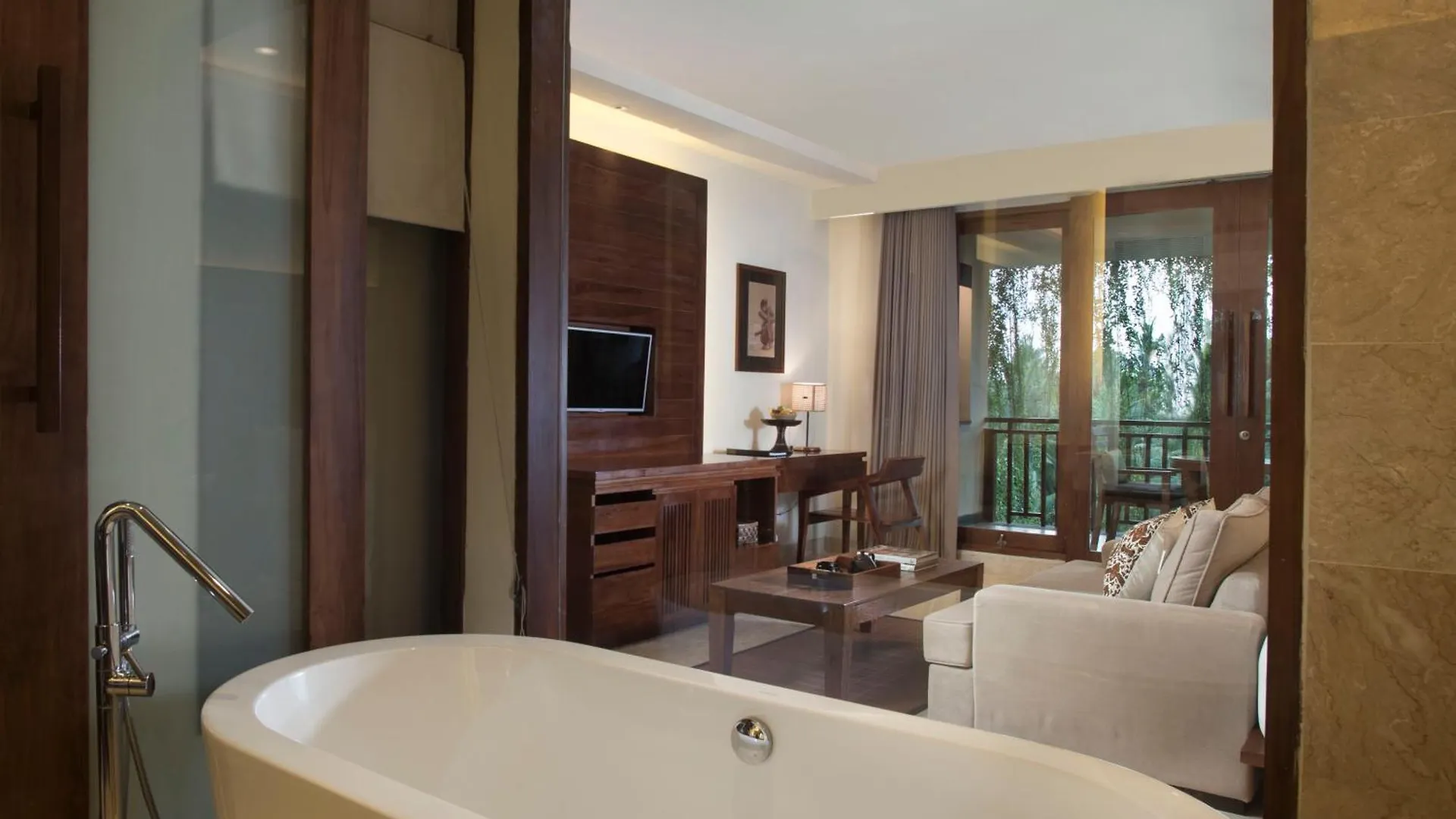 Ubud Village Hotel