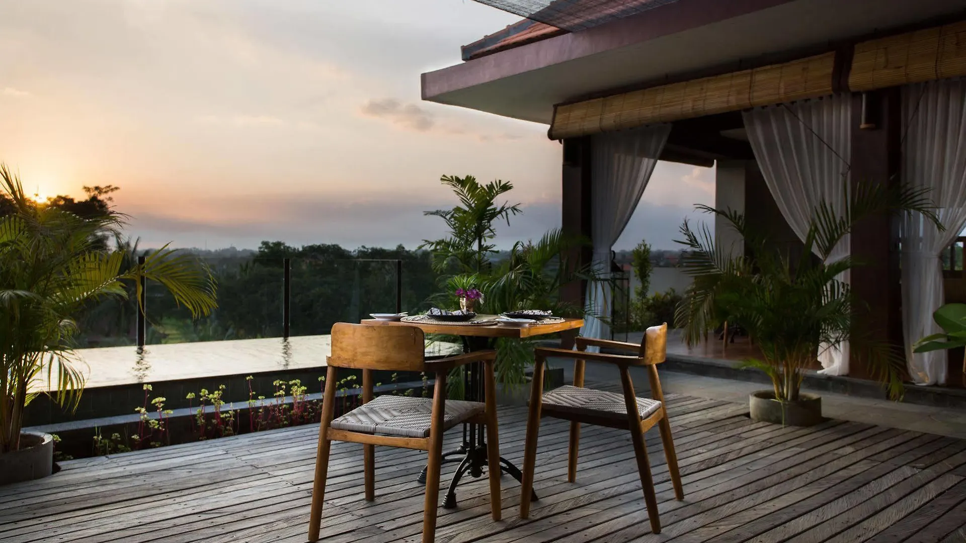 Ubud Village Hotel